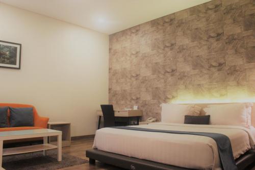 Premium Executive Suite